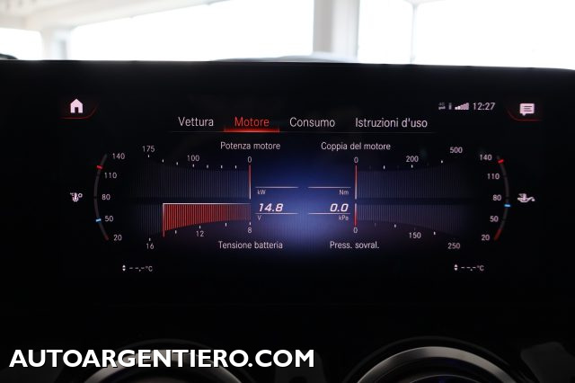 MERCEDES-BENZ GLA 220 usata, con Autoradio digitale