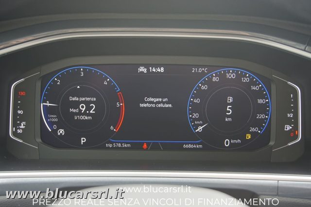 VOLKSWAGEN T-Roc usata 19