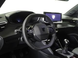 PEUGEOT 2008 usata, con Volante in pelle