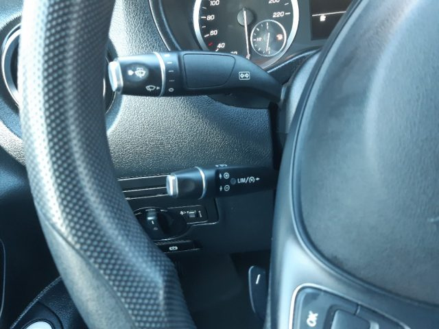 MERCEDES-BENZ Vito usata, con Volante in pelle