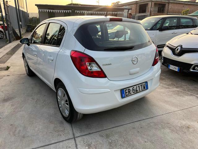 OPEL Corsa usata, con Airbag laterali