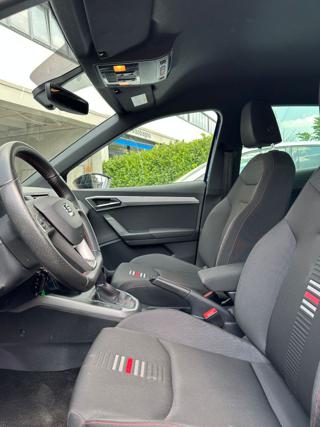 SEAT Arona usata, con Autoradio