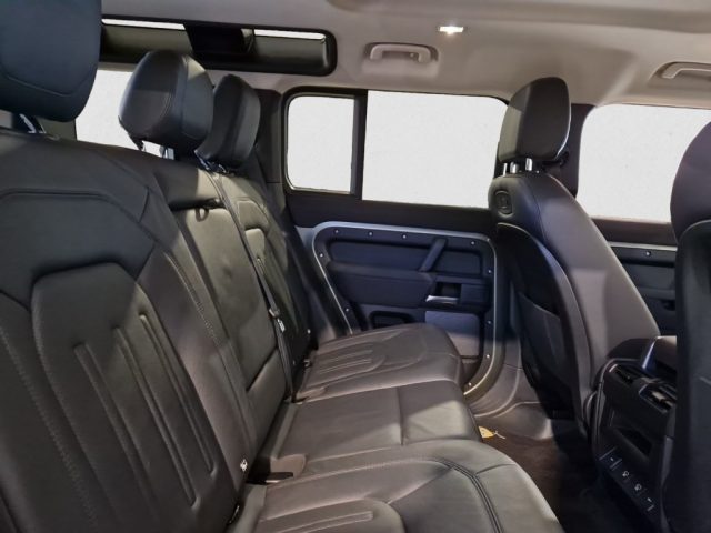 LAND ROVER Defender usata, con Bracciolo