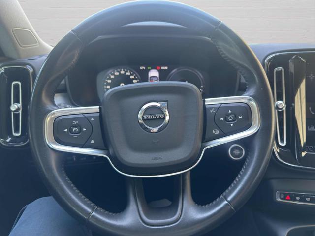 VOLVO XC40 usata, con Controllo trazione