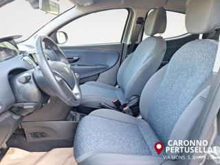 LANCIA Ypsilon usata, con ESP