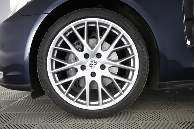 PORSCHE Panamera usata 16