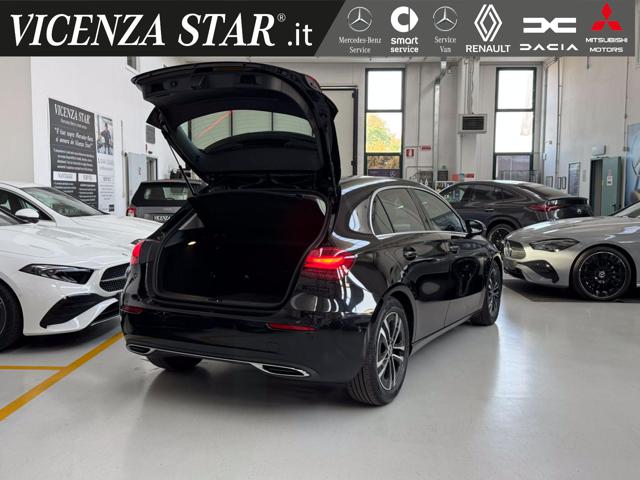 MERCEDES-BENZ A 180 usata, con USB