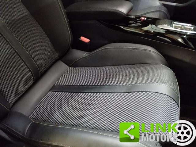 PEUGEOT 2008 usata, con Bluetooth