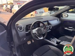 MERCEDES-BENZ EQA usata, con Cronologia tagliandi