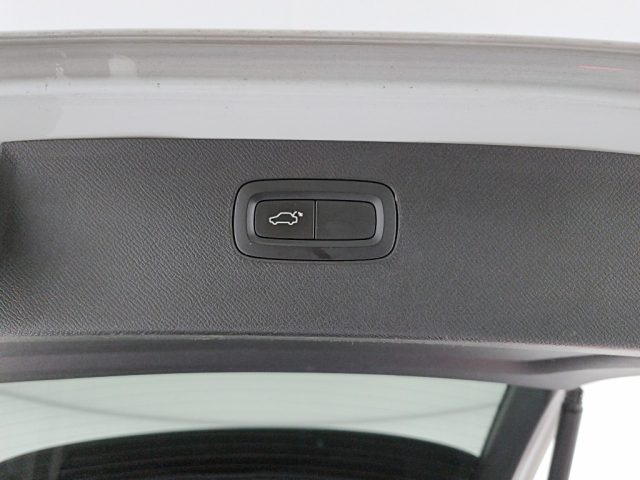 VOLVO XC90 usata, con Sedili riscaldati