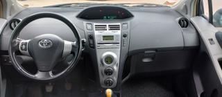 TOYOTA Yaris usata, con Immobilizzatore elettronico