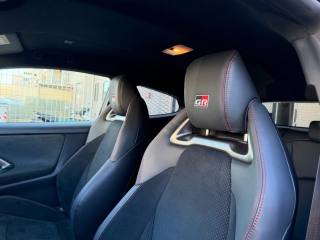 TOYOTA Yaris usata, con Cruise Control