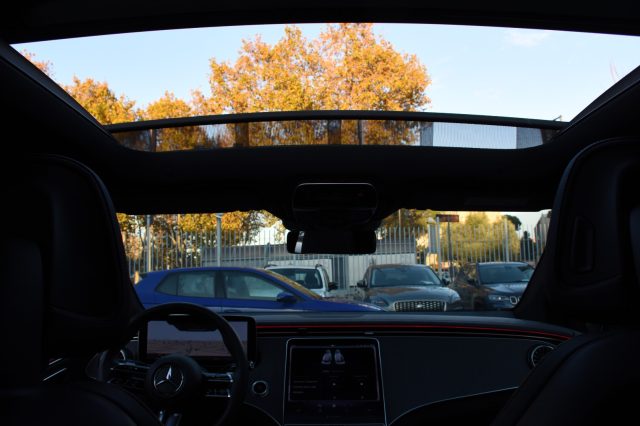 MERCEDES-BENZ EQE usata, con Tettuccio apribile