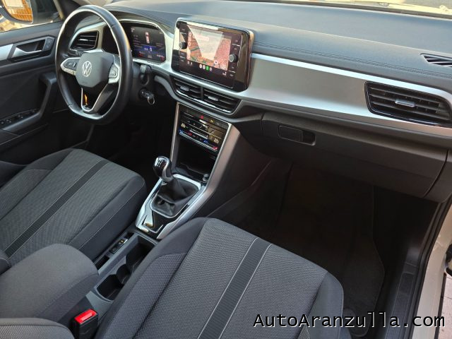 VOLKSWAGEN T-Roc usata, con Controllo automatico clima