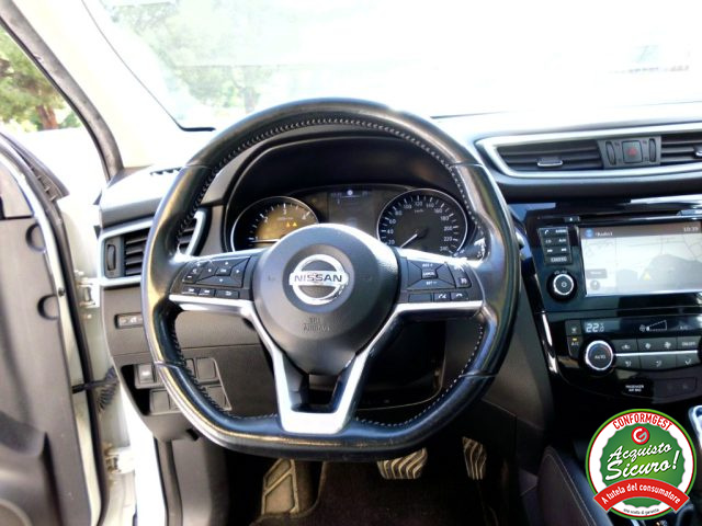 NISSAN Qashqai usata, con Fari Xenon