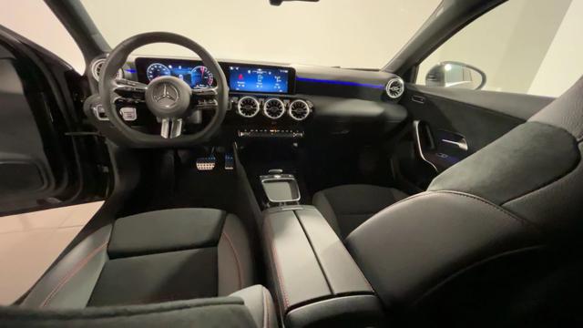 MERCEDES-BENZ A 250 usata, con Touch screen