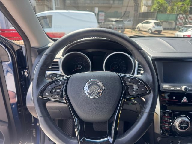 SSANGYONG Tivoli usata, con Autoradio