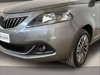 LANCIA Ypsilon usata, con MP3