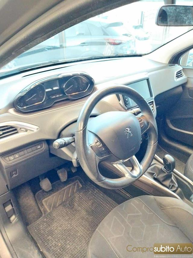 PEUGEOT 2008 usata, con Cruise Control