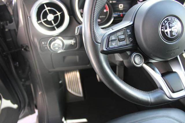 ALFA ROMEO Stelvio usata, con Controllo automatico clima