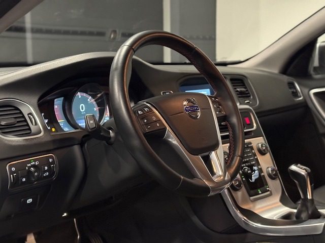 VOLVO V60 usata 7