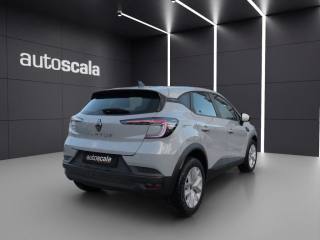 RENAULT Captur usata, con Autoradio