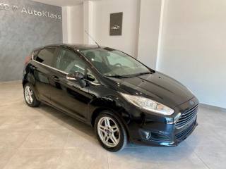 FORD Fiesta usata, con Autoradio