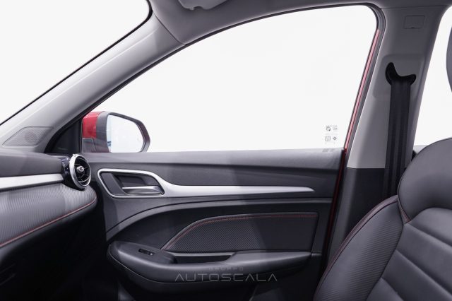 MG ZS usata 21
