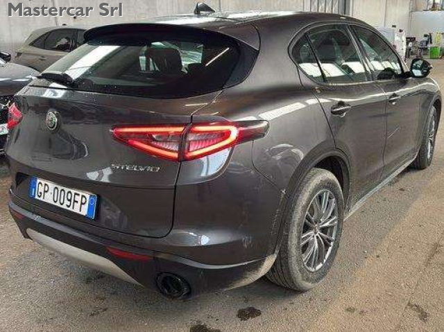 ALFA ROMEO Stelvio usata, con Airbag Passeggero