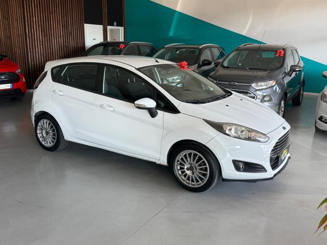 FORD Fiesta usata, con Chiusura centralizzata