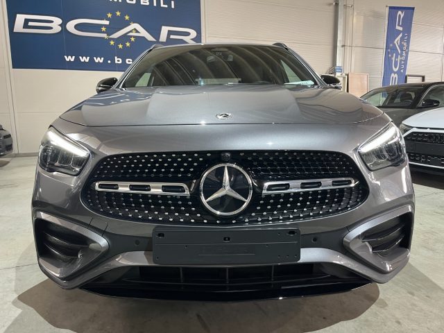 MERCEDES-BENZ GLA 200 usata, con Airbag