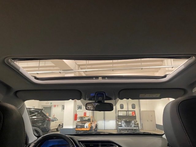 DR MOTOR DR3 usata, con Vetri oscurati