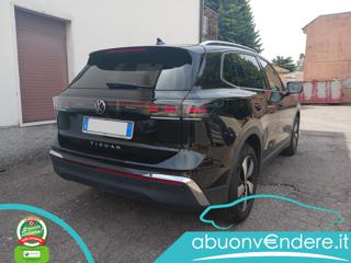 VOLKSWAGEN Tiguan usata, con Autoradio