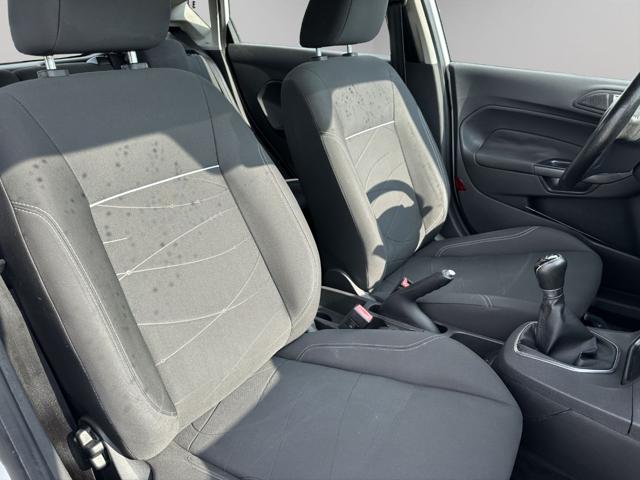 FORD Fiesta usata, con Lettore CD