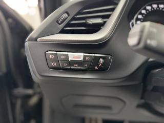 BMW 116 usata, con Fari LED