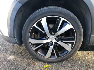 PEUGEOT 2008 usata, con Climatizzatore