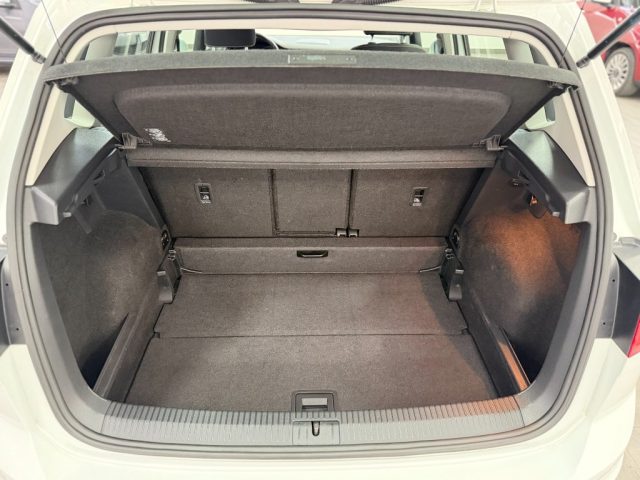 VOLKSWAGEN Golf Sportsvan usata, con Cronologia tagliandi