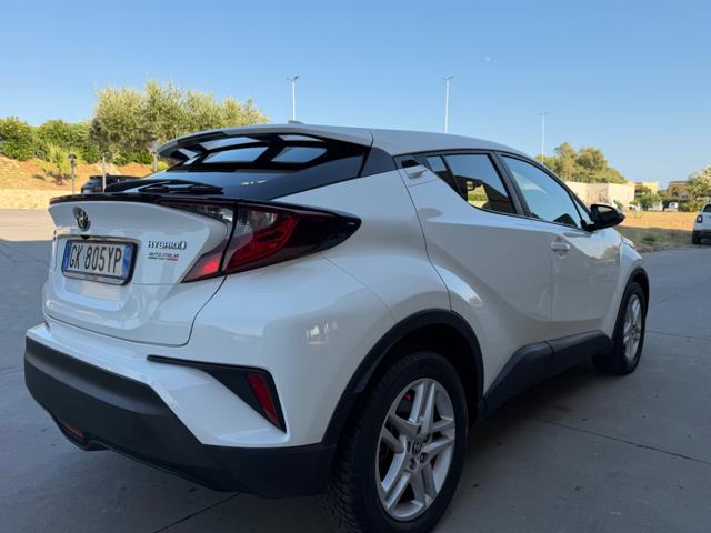 TOYOTA C-HR usata, con Android Auto