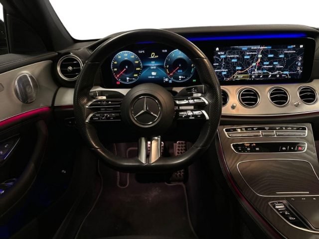 MERCEDES-BENZ E 300 usata, con Cruise Control