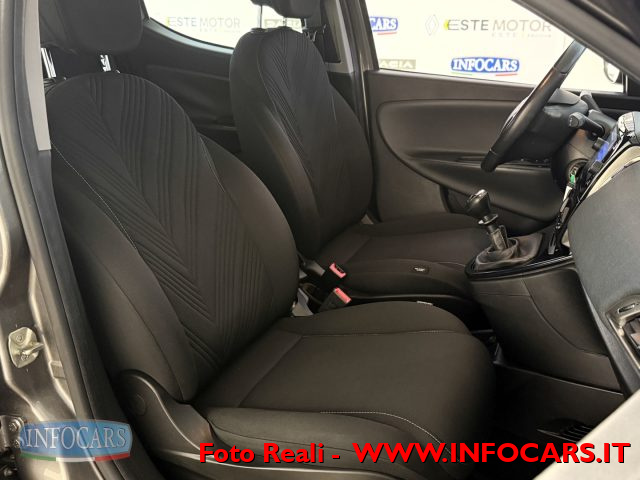 LANCIA Ypsilon usata, con Boardcomputer