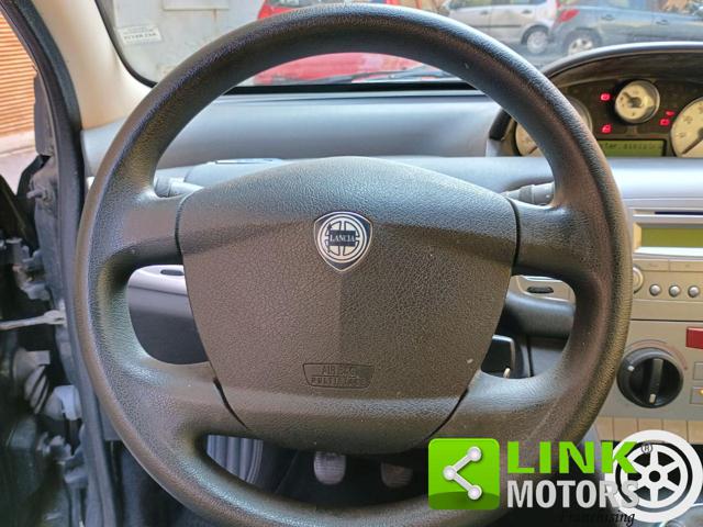 LANCIA Ypsilon usata, con Airbag testa