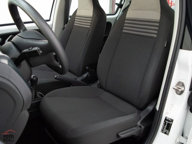 VOLKSWAGEN up! usata, con Chiusura centralizzata