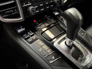 PORSCHE Cayenne usata, con Sedili riscaldati