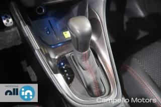 TOYOTA Yaris usata 12