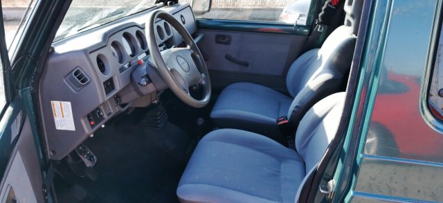 SUZUKI Samurai usata 8