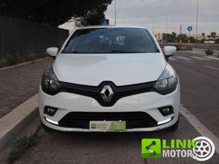 RENAULT Clio usata, con Park Distance Control