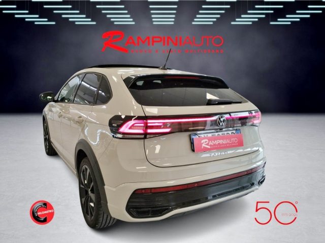 VOLKSWAGEN Taigo usata 10