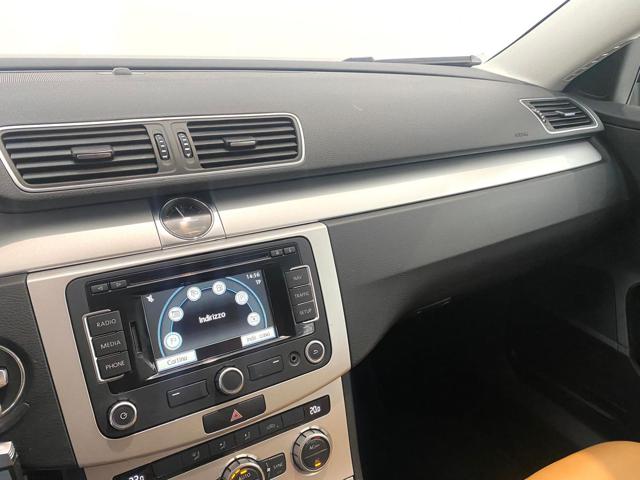 VOLKSWAGEN Passat usata, con ESP