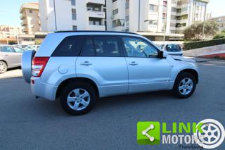 SUZUKI Grand Vitara usata, con Sistema di navigazione