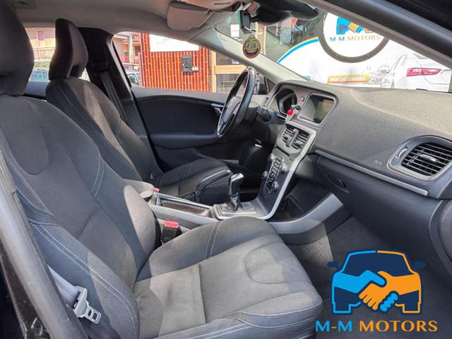 VOLVO V40 usata, con Controllo trazione